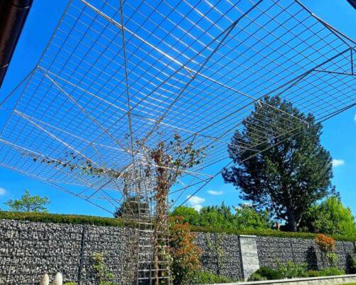 garten-rankhilfe-edelstahl-bobingen-pflanzen Rankhilfe aus Edelstahl im Garten – ideal für Kletterpflanzen nahe Bobingen